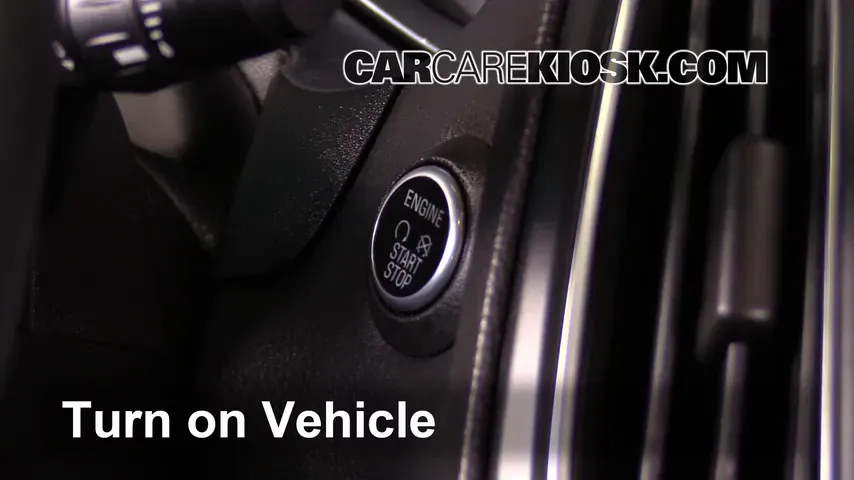 2015 Ford Focus Titanium 2.0L 4 Cyl. FlexFuel Sedan Bluetooth Par Teléfono